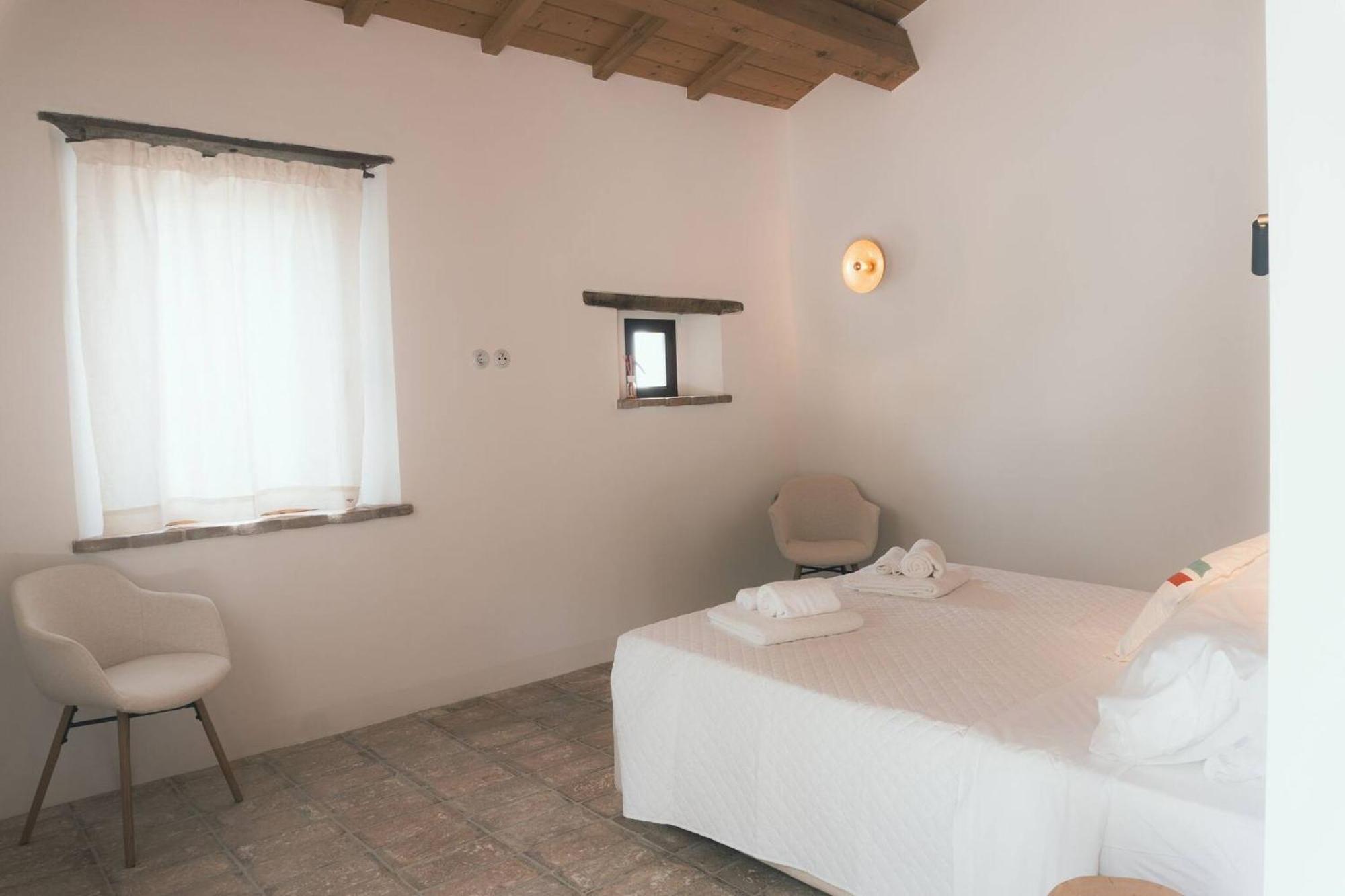 Borgo Calbianco - Private House With Pool & Airco Villa Cerreto Castello Buitenkant foto